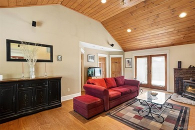 Nestled on a landscaped corner property in the heart of - photo 6