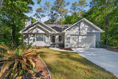Get ready to fall in love with this inviting 3-bedroom, 2.5-bath - photo 4