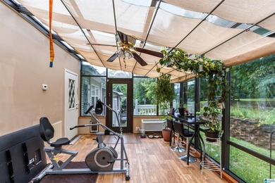 Bright and welcoming 3-bedroom, 2-bath home with thoughtful - photo 15
