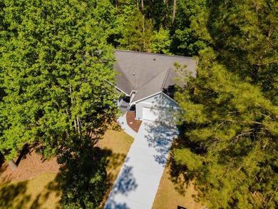 Get ready to fall in love with this inviting 3-bedroom, 2.5-bath - photo 5