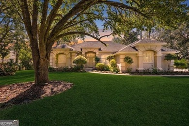 THIS BEAUTIFULLY UPDATED THREE-BEDROOM HOME IN OSPREY COVE IS - photo 1