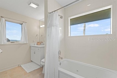 A Rare Point Comfort Peninsula Property. Tucked away on one of - photo 23