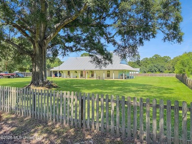 Welcome to 3506 Jerry Davis Road-a meticulously updated - photo 4