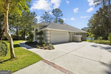 THIS BEAUTIFULLY UPDATED THREE-BEDROOM HOME IN OSPREY COVE IS - photo 6