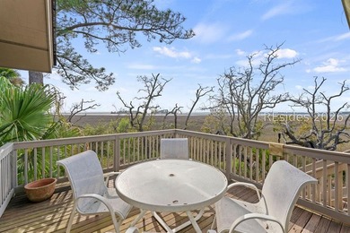 A Rare Point Comfort Peninsula Property. Tucked away on one of - photo 32