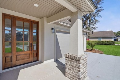 This beautiful 3 bedroom, 2 bathroom home with a double garage - photo 4