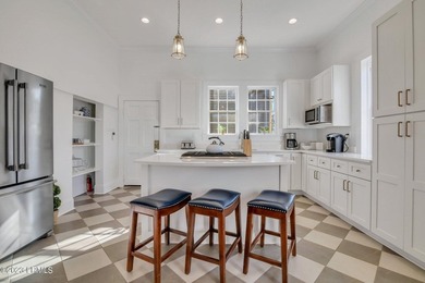 Located in the heart of Beaufort's Historic District, 1214 King - photo 19
