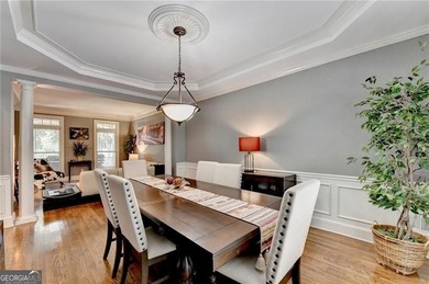 PRICE IMPROVEMENT!! Stately 6-bedroom, 5-bath executive home - photo 10