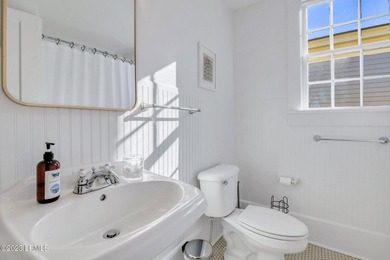 Located in the heart of Beaufort's Historic District, 1214 King - photo 31