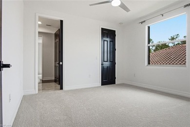 Luxury Naples living awaits in this rarely available and highly - photo 37