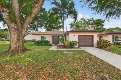 Huntington Lakes Home For Sale in Delray Beach Florida
