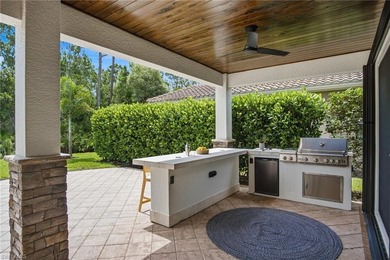 Luxury Naples living awaits in this rarely available and highly - photo 43