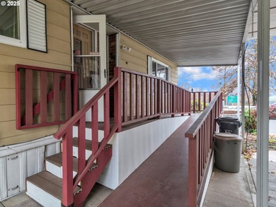 Well-Maintained Home in 55+ Park. Fresh carpet in the front room