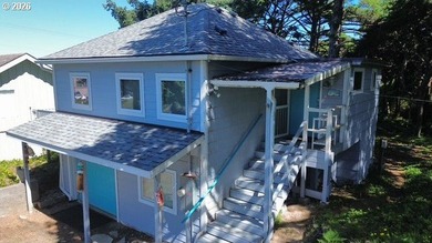 Welcome to your fully furnished Oregon Coast getaway with an - photo 4