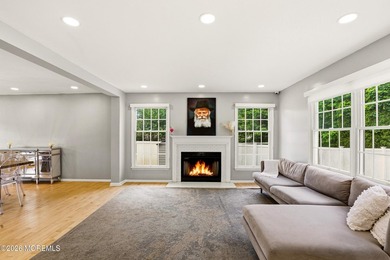 Welcome home to this spacious and beautifully maintained Center - photo 12
