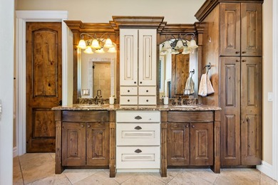 Wake up to sweeping lake and mountain views in this exceptional - photo 16