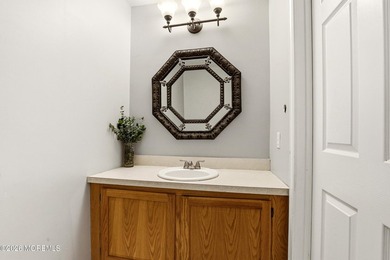 Welcome home to this spacious and beautifully maintained Center - photo 20