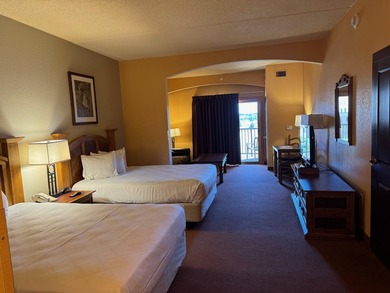 Located on the fifth floor, this spacious three bedroom condo - photo 23