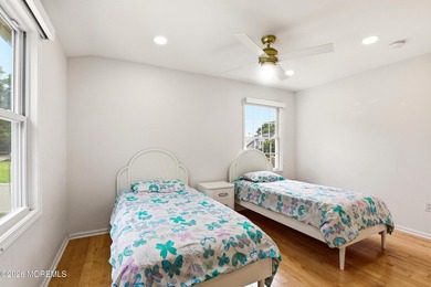 Welcome home to this spacious and beautifully maintained Center - photo 30