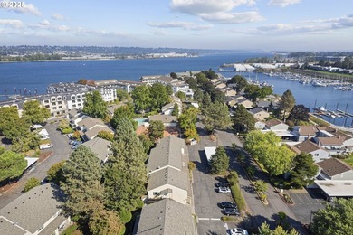 Spring is just around the corner, and this Hayden Bay townhouse