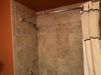 Located on the fifth floor, this spacious three bedroom condo - photo 32