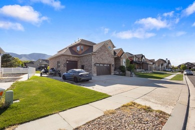 Wake up to sweeping lake and mountain views in this exceptional - photo 42