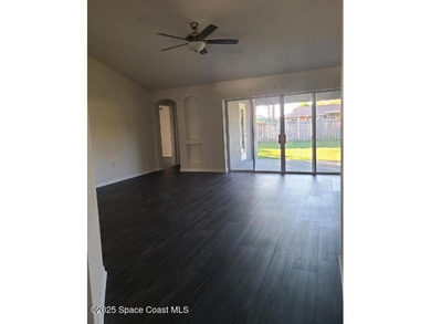 BRING ALL OFFERS!!! Bring all offers.  Beautifully remodeled - photo 7