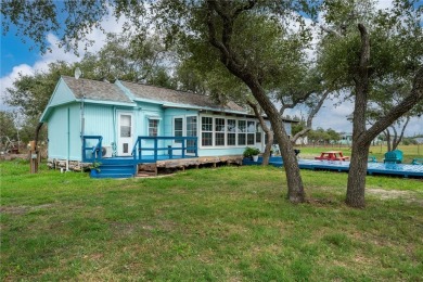(private lake, pond, creek) Home For Sale in Aransas Pass Texas