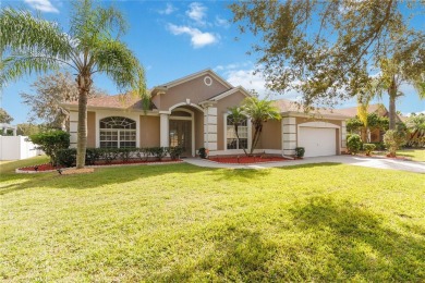 Lake Home For Sale in Saint Cloud, Florida