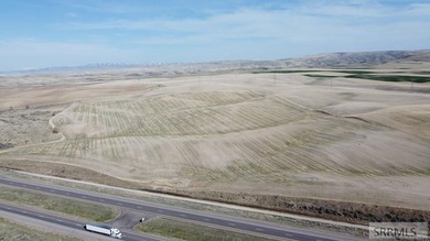 62 acres perfect for a rural development! Many different - photo 23