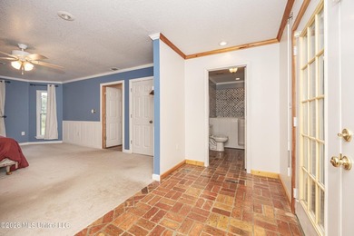 Welcome to your own private retreat in the desirable Spring Lake - photo 39