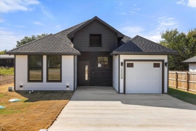 Lake Home For Sale in Granbury, Texas