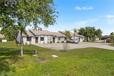 Cape Coral Lakes Area Condo For Sale in Cape Coral Florida