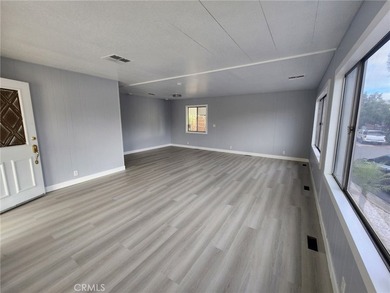 Newly Updated Spacious, 2 bedroom, 2 bath Home is located just - photo 10