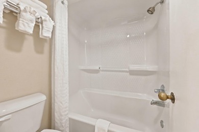Top-Floor Oceanfront Condo in the Heart of Myrtle Beach | Proven - photo 12