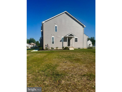 Additional listing photo 1