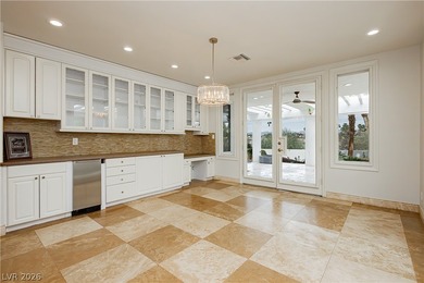 Custom Showcase 5-bedroom home with approx. 5,851 livable sq - photo 27