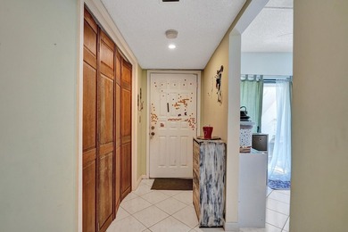 Come live in an All AGE Beautiful Community in East Boca Raton - photo 27