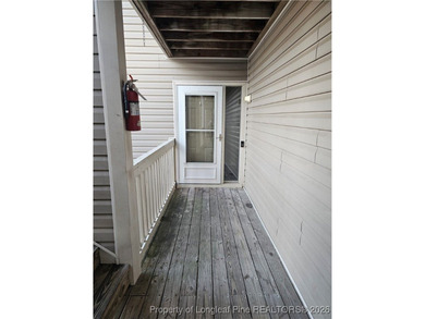 Step into easy living with this beautifully refreshed and - photo 2