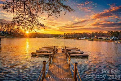 Experience Lake Norman living in a gated, lake-access community - photo 3