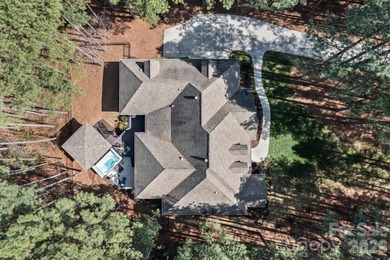 Experience Lake Norman living in a gated, lake-access community - photo 8