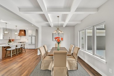 Exceptional craftsmanship & modern design in this stunning new - photo 4
