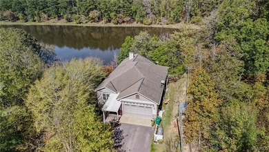 Waterfront living w/game-day convenience, 4-bdrm lk hs retreat - photo 12