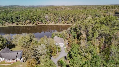 Waterfront living w/game-day convenience, 4-bdrm lk hs retreat - photo 14