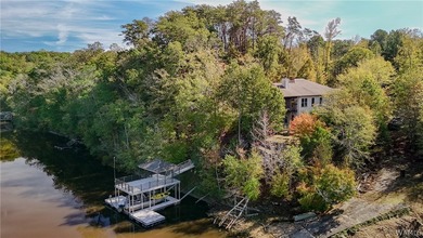 Waterfront living w/game-day convenience, 4-bdrm lk hs retreat - photo 19
