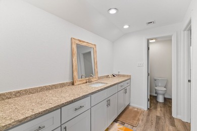2321 Harbor Drive has been beautifully updated and thoughtfully - photo 26