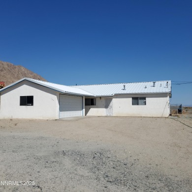 Walker Lake Home For Sale in Walker Lake Nevada