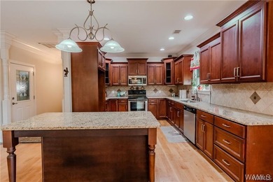 Waterfront living w/game-day convenience, 4-bdrm lk hs retreat - photo 35