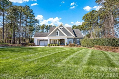 Gorgeous custom home loaded with luxury upgrades and exceptional - photo 2