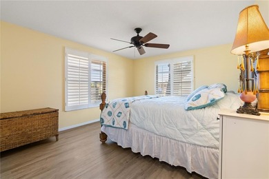 PORT CHARLOTTE WATERFRONT HOME W/80FT OF NEW SEAWALL, WESTERN - photo 42